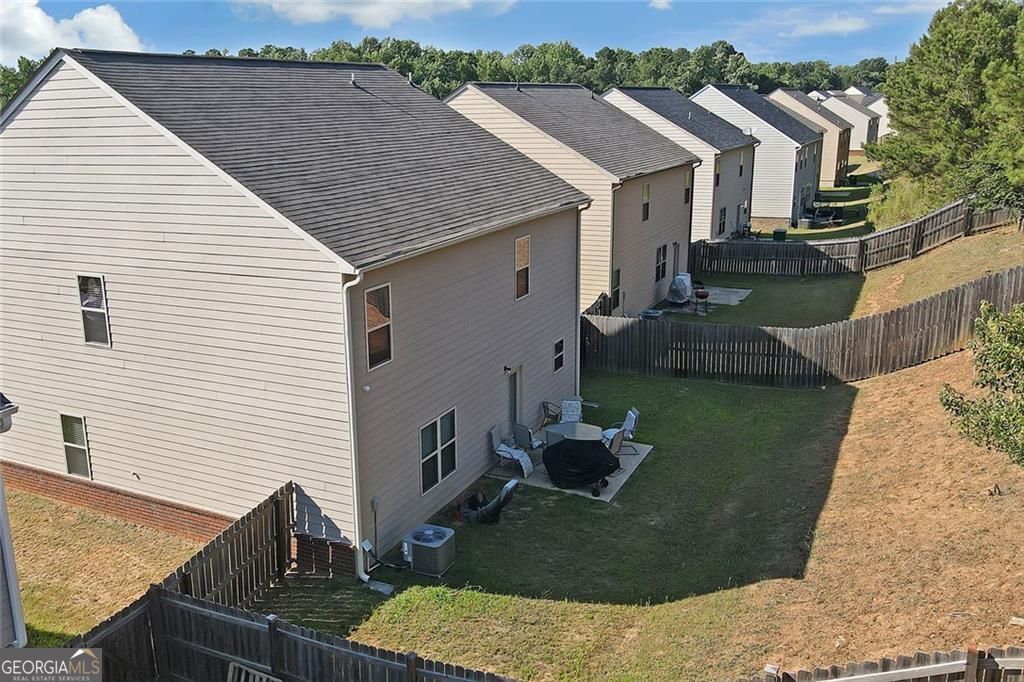 1152 Werre WAY