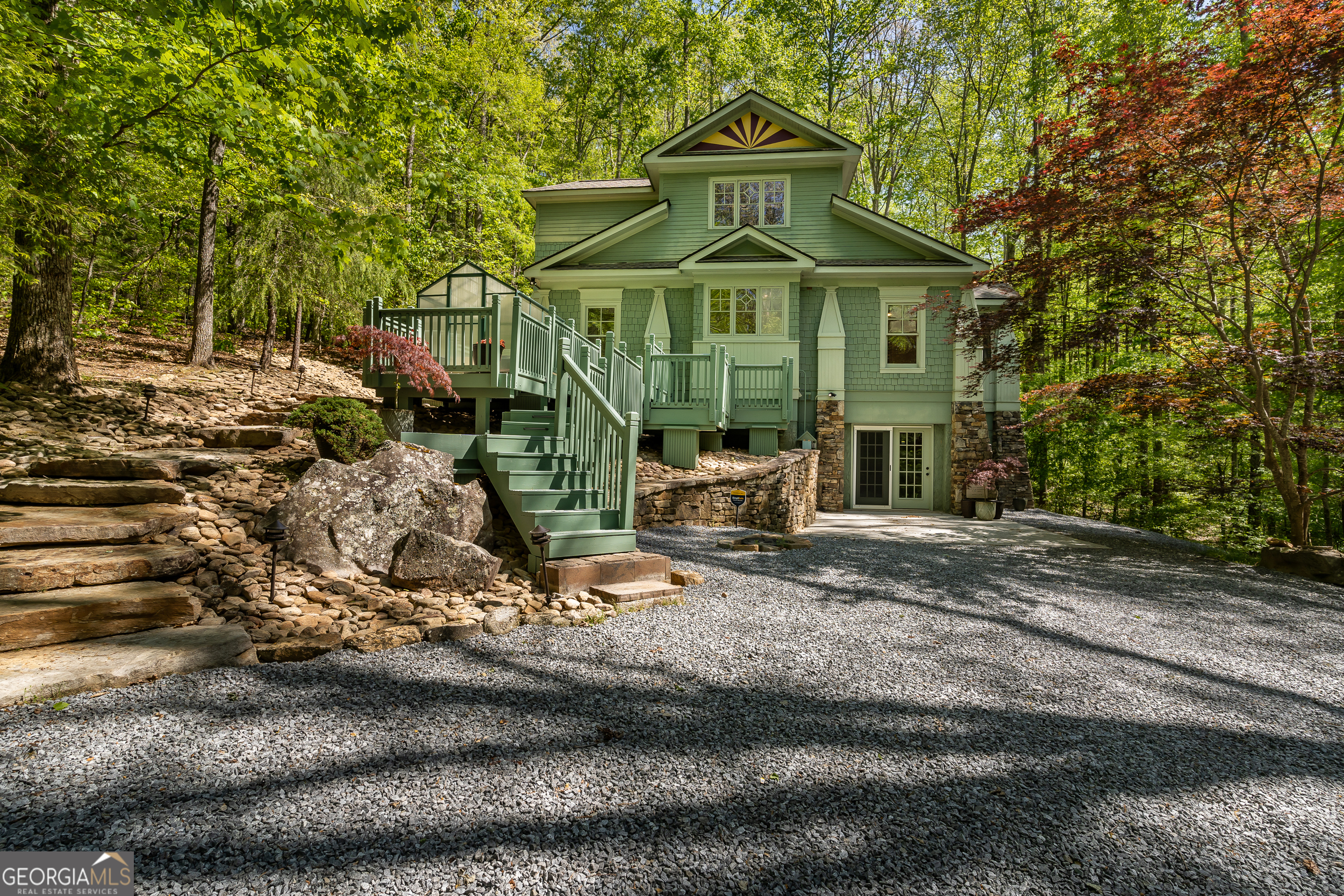 8954 Doublehead Gap RD