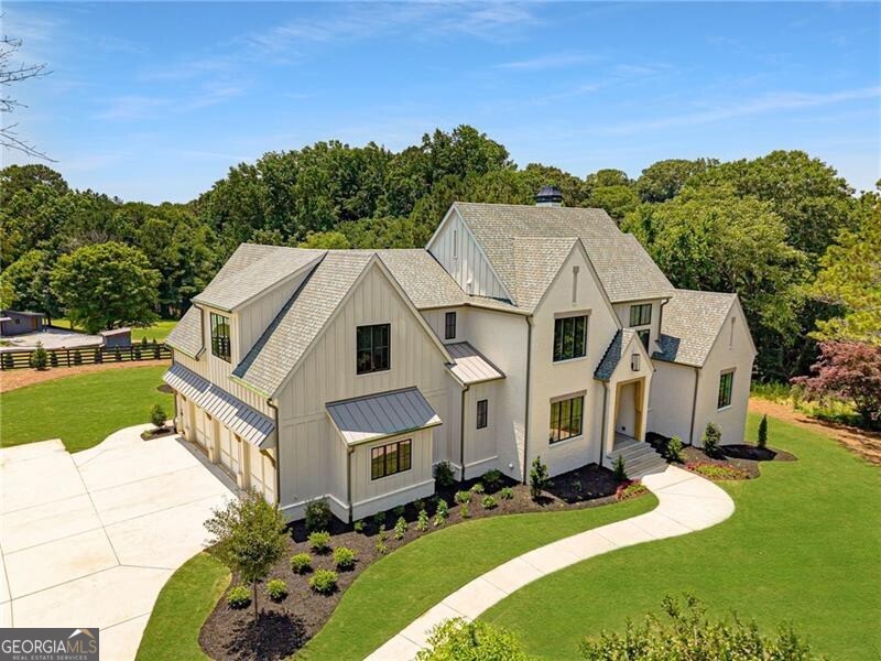 6428 East Cherokee DR