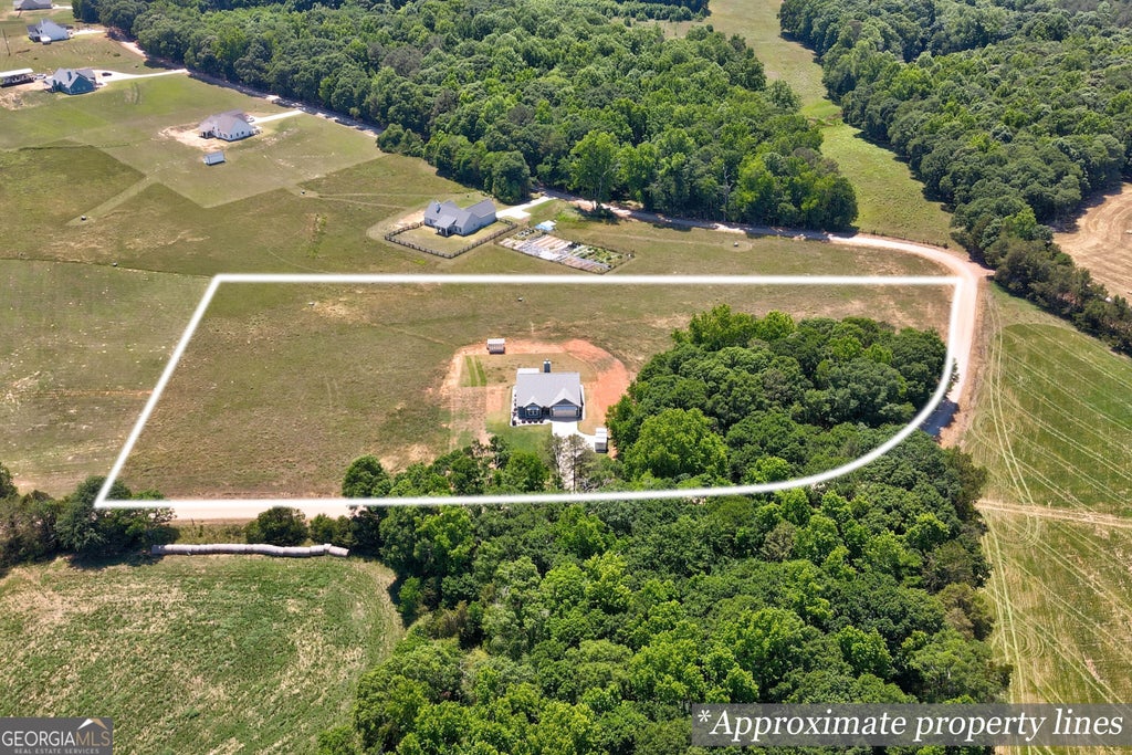 Photo of 1350 C O Draper Road, Comer, GA 30629 (MLS # 10840662)