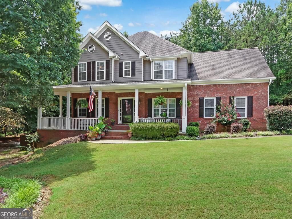 Photo of 3633 Elinburg Cove Trail, Buford, GA 30519 (MLS # 10729557)