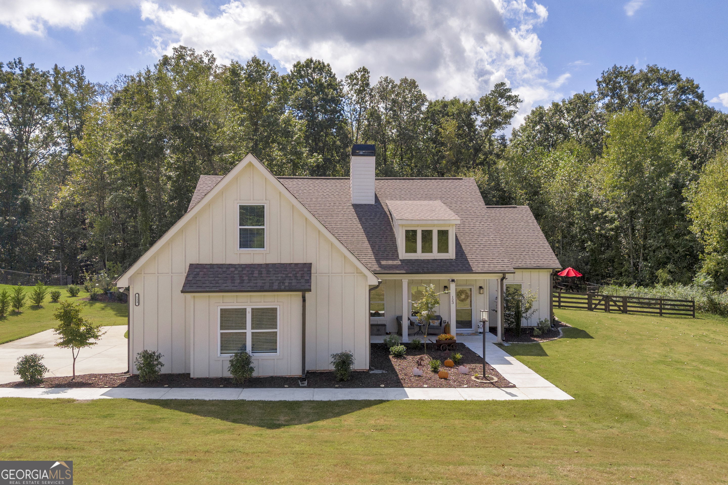 123 White Oak TRL