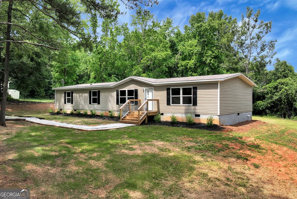Photo of 832 Stone Stewart Road, Hull, GA 30646 (MLS # 10842075)