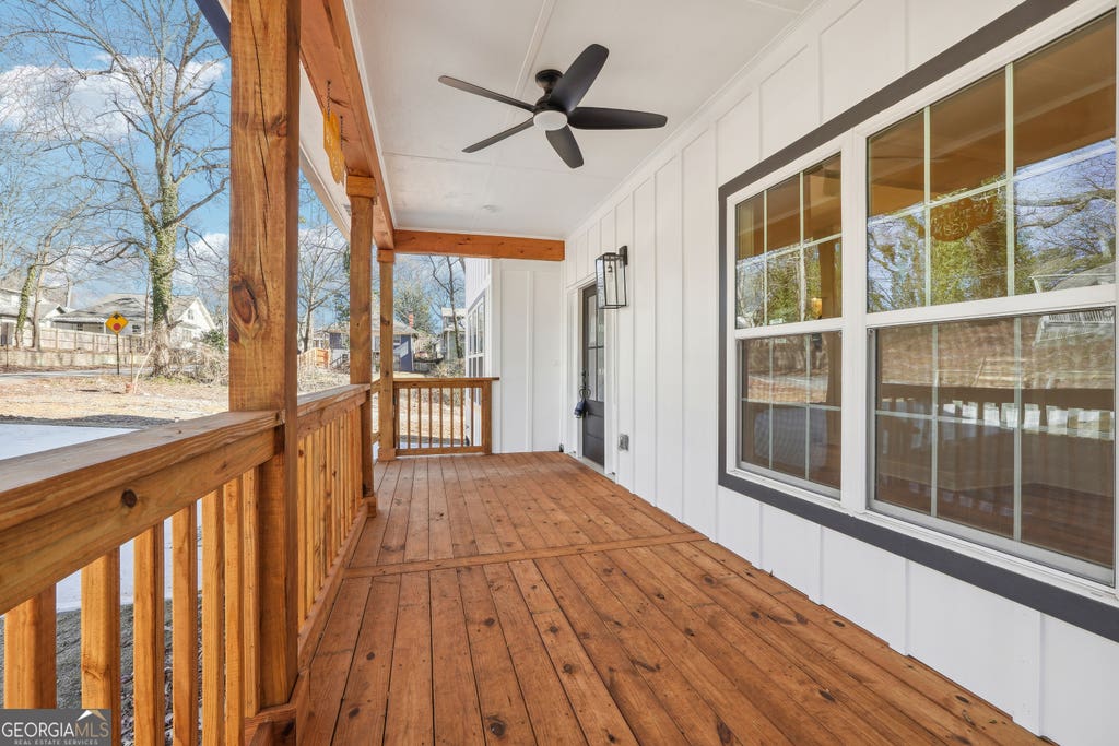 Photo of 1620 SW Derry Avenue, Atlanta, GA 30310 (MLS # 10797517)