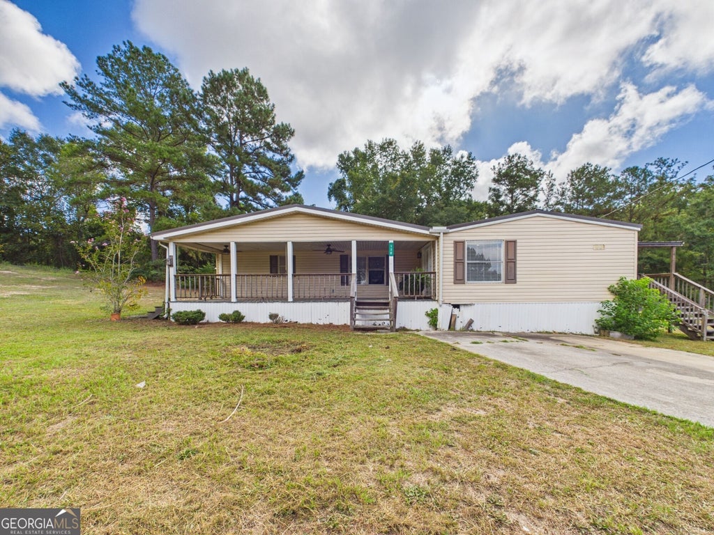 Photo of 170 Lakeshore Drive S, Ivey, GA 31031 (MLS # 10841761)