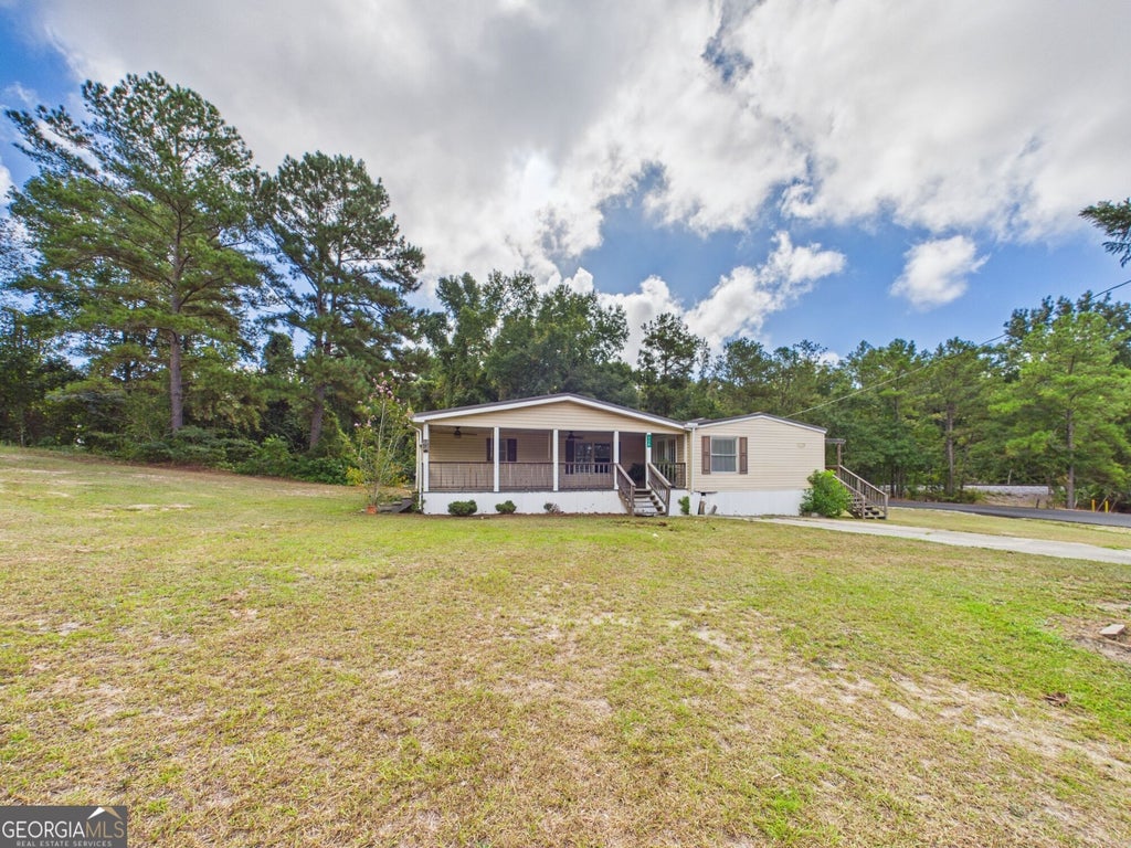 Photo of 170 Lakeshore Drive S, Ivey, GA 31031 (MLS # 10841761)