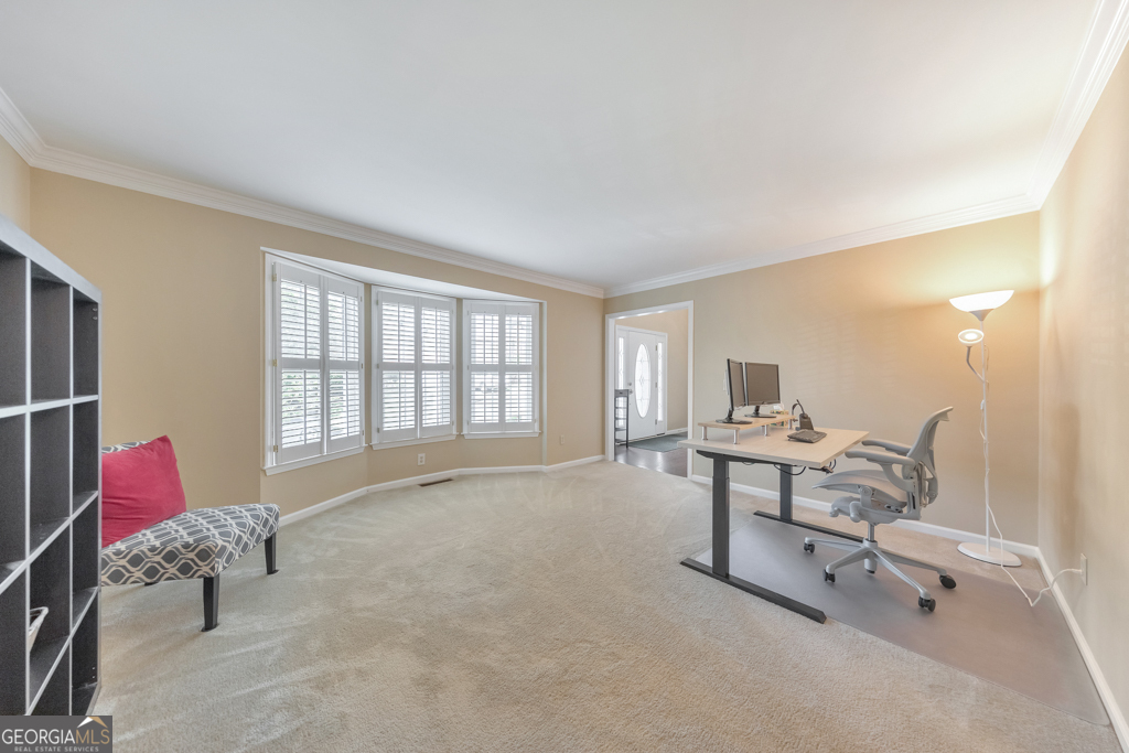 70 Parkside CIR