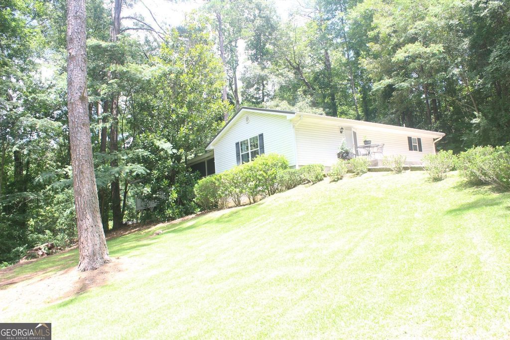 Photo of 120 Bone Place, Dallas, GA 30132 (MLS # 10810853)