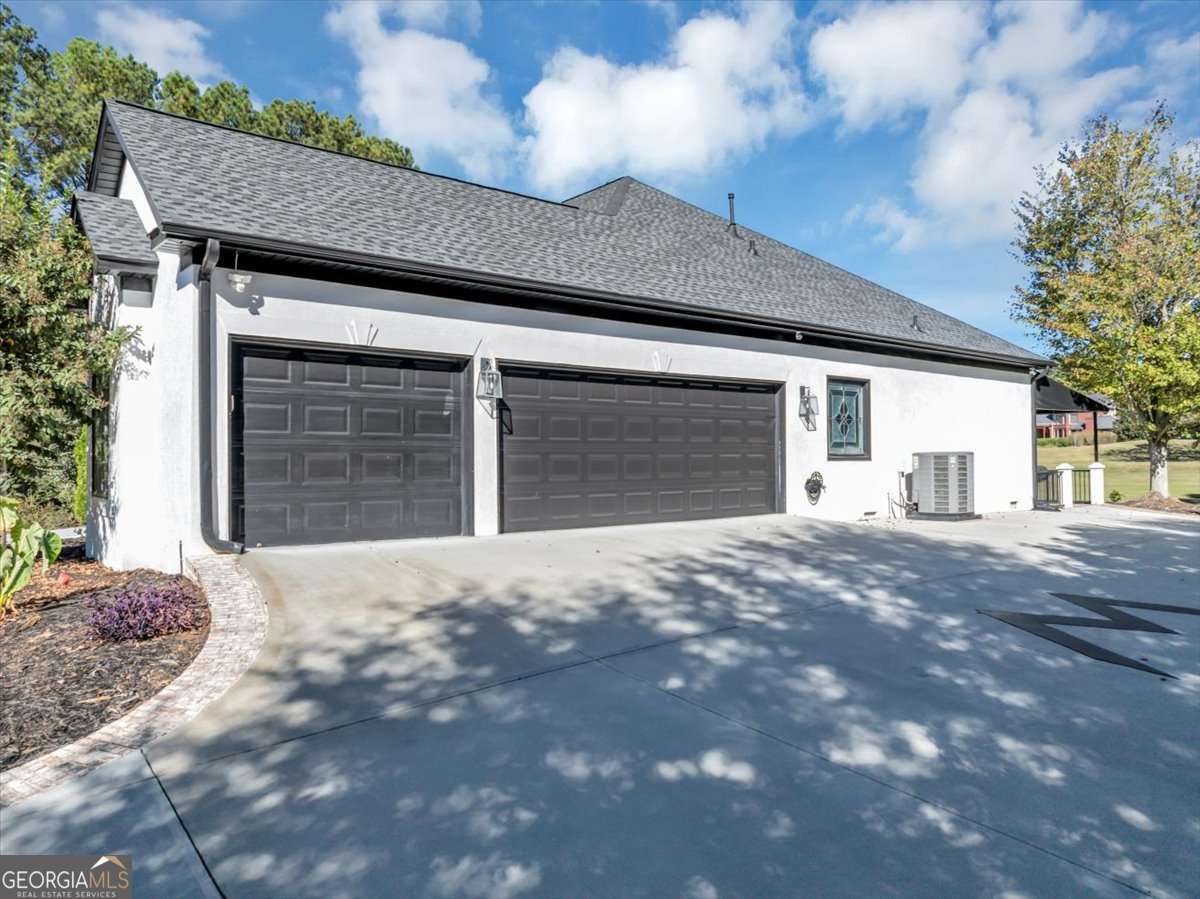 Eagles Landing - Residential