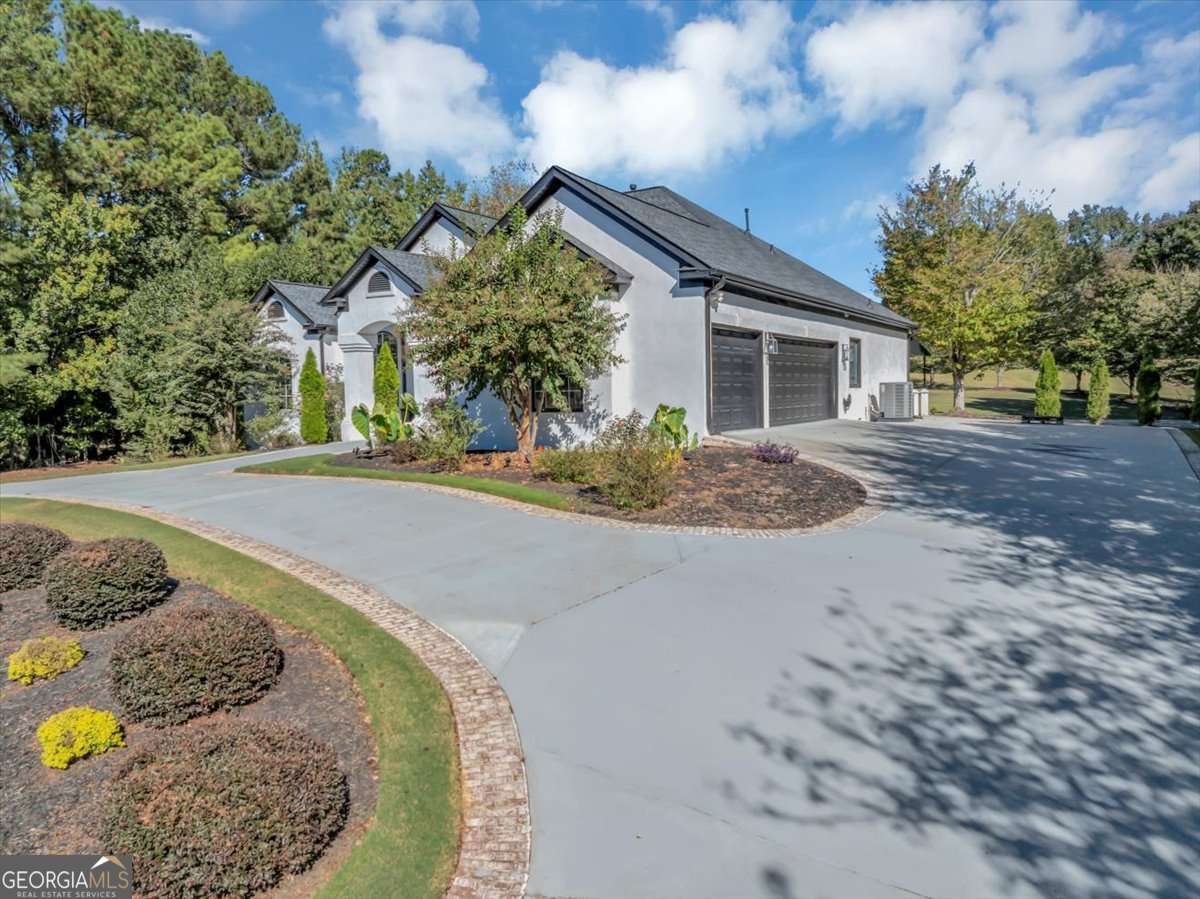 163 Glen Eagle WAY