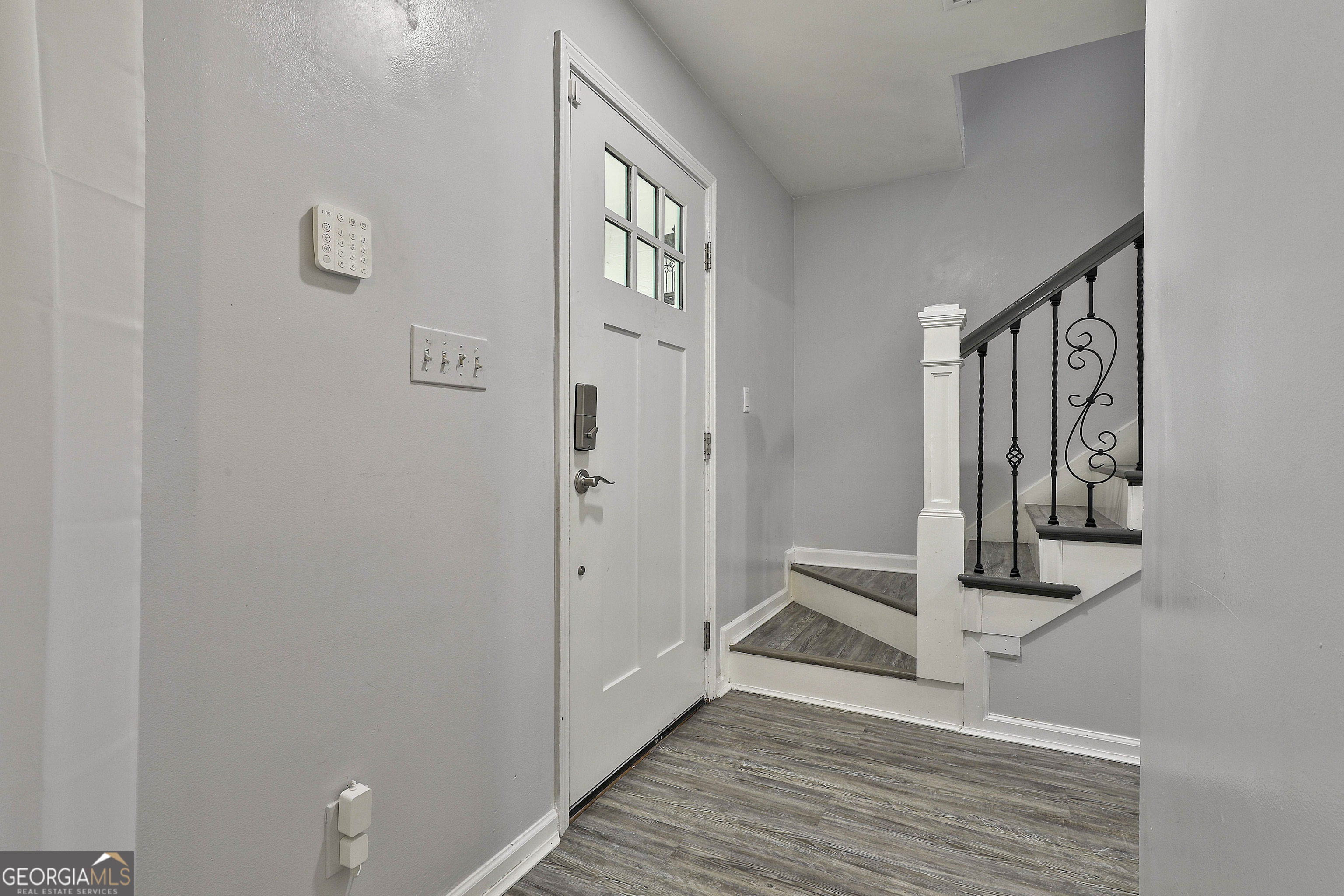 Peachtree City, Georgia 30269, United States, 4 Bedrooms Bedrooms, ,3 BathroomsBathrooms,Residential,Pending,13830