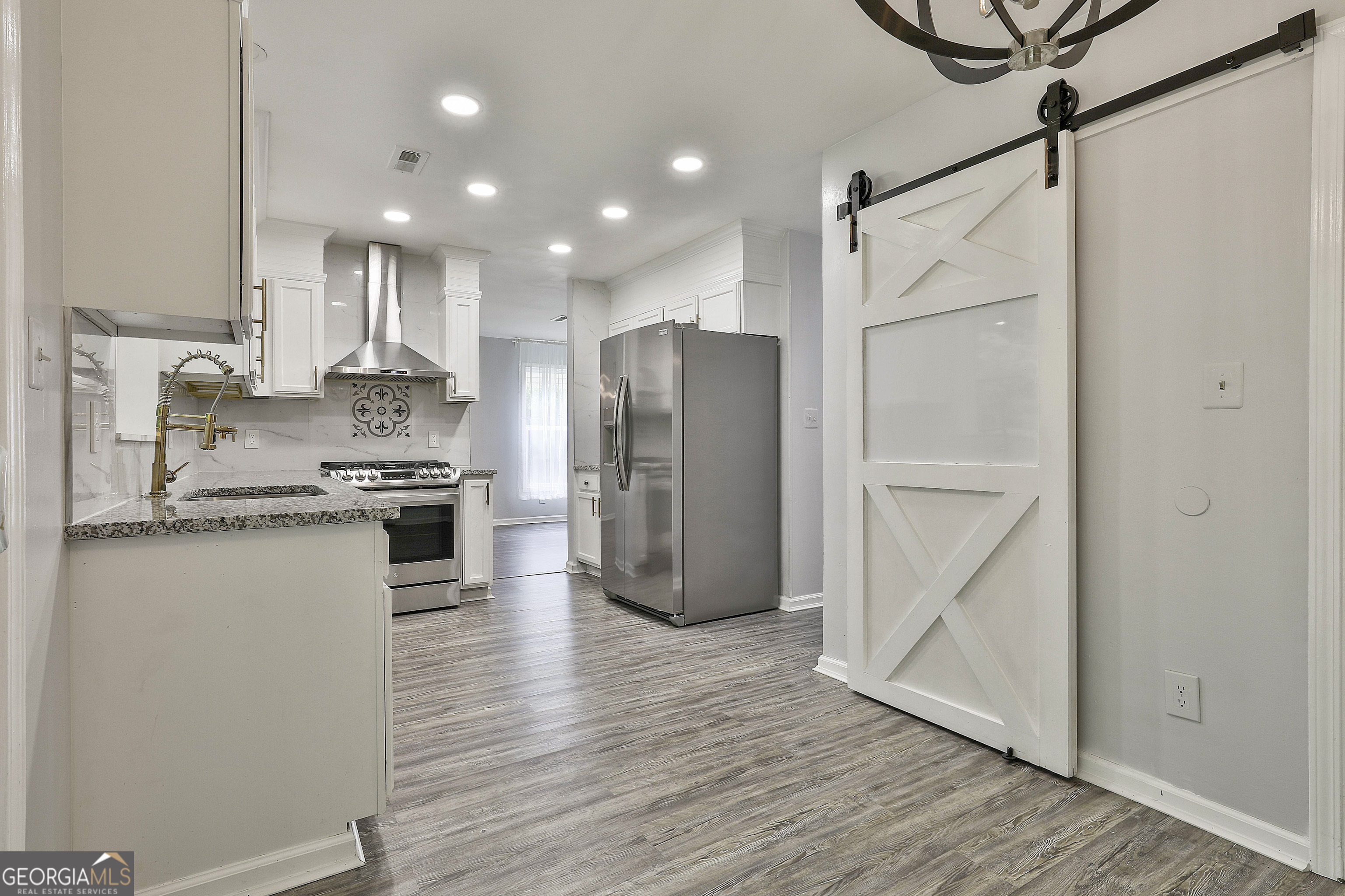 Peachtree City, Georgia 30269, United States, 4 Bedrooms Bedrooms, ,3 BathroomsBathrooms,Residential,Pending,13830