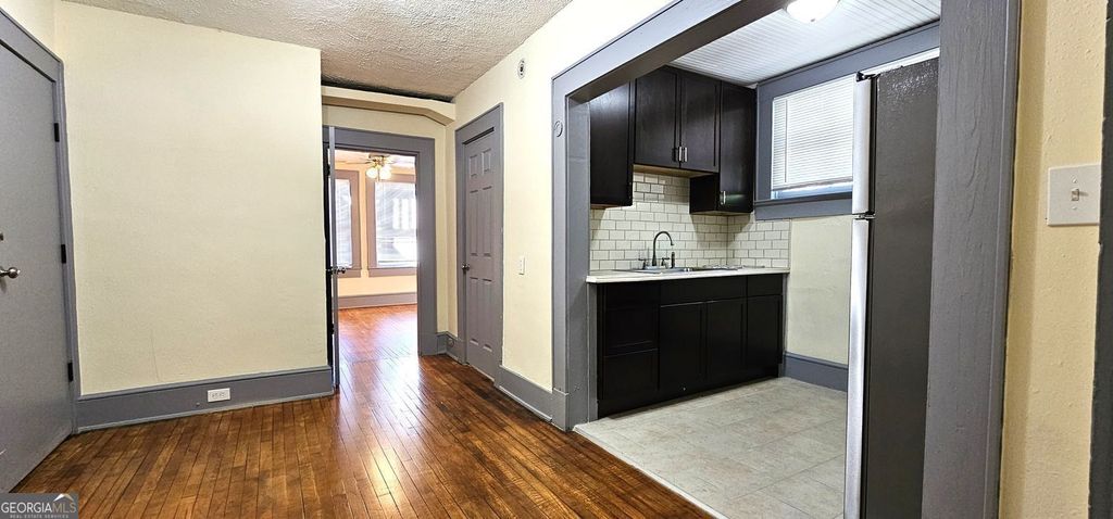 Photo of 800 Verner Street NW #4, Atlanta, GA 30318 (MLS # 10773307)