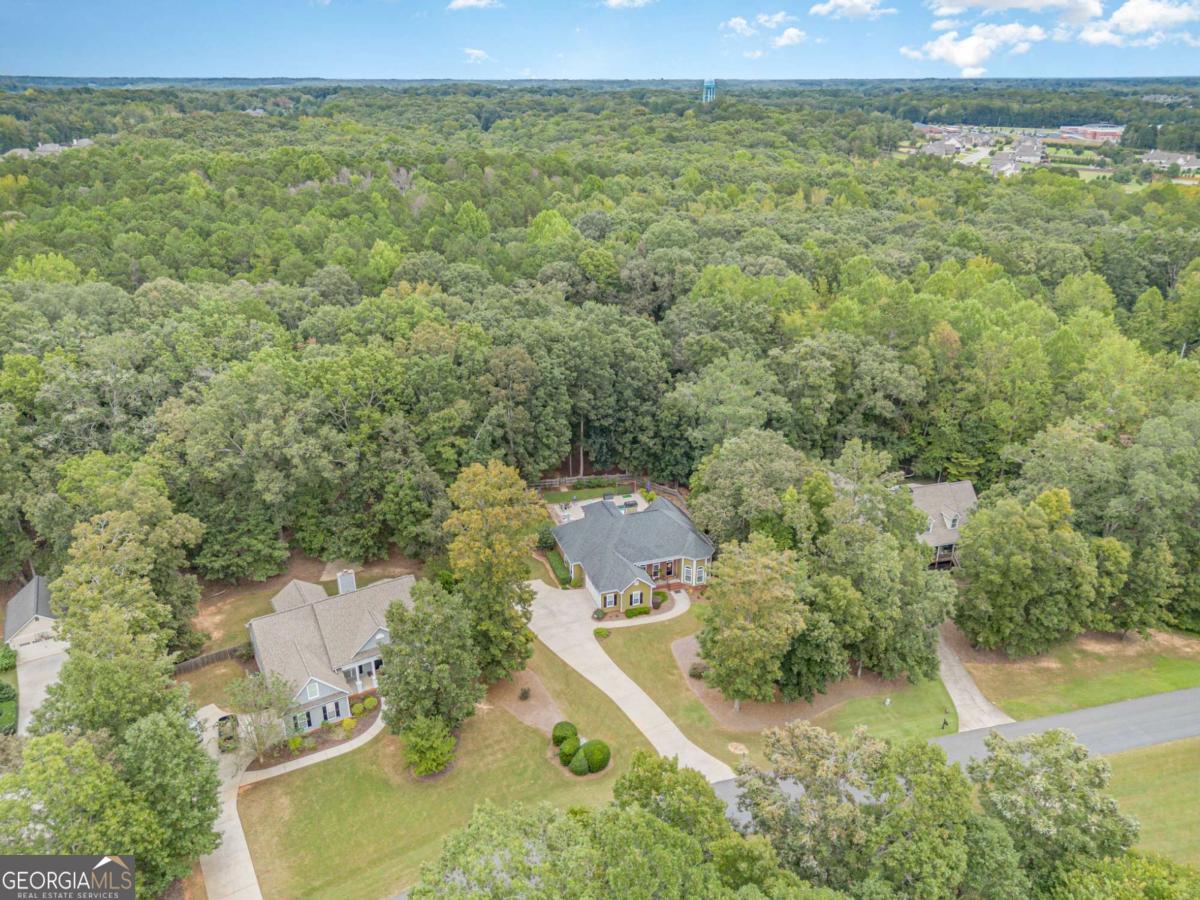 1201 Dove Creek CIR