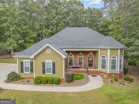 1201 Dove Creek CIR Winder GA 30680