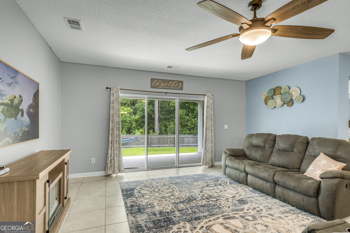 Lake Manor South - Residential