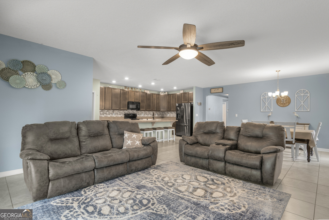 Lake Manor South - Residential