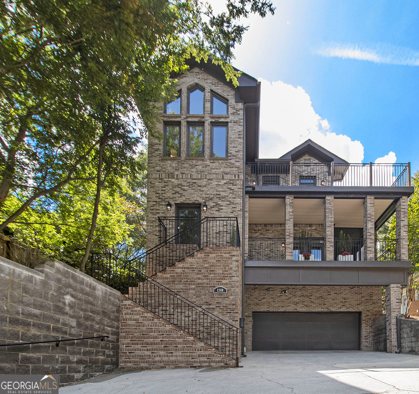 1260 Monroe DR NE