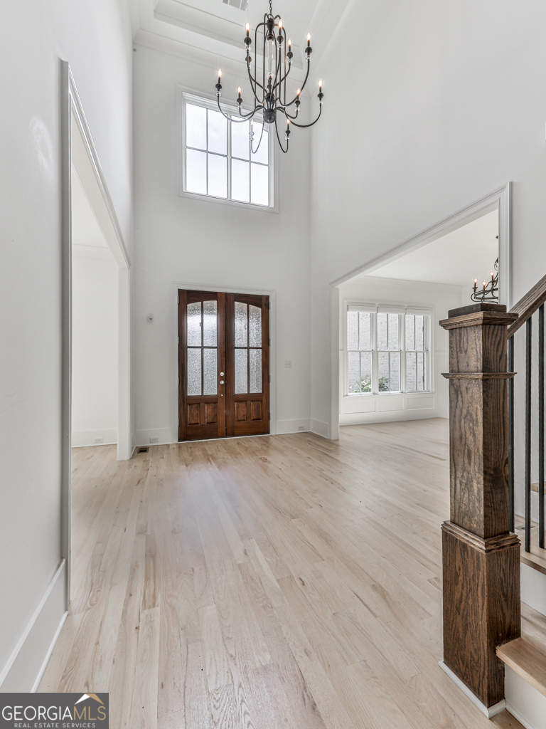 2535 Lake View CT
