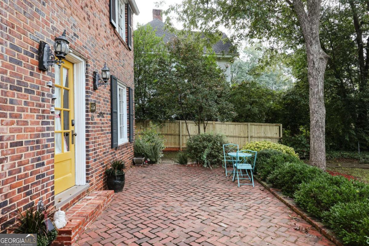 Cobbham - Residential