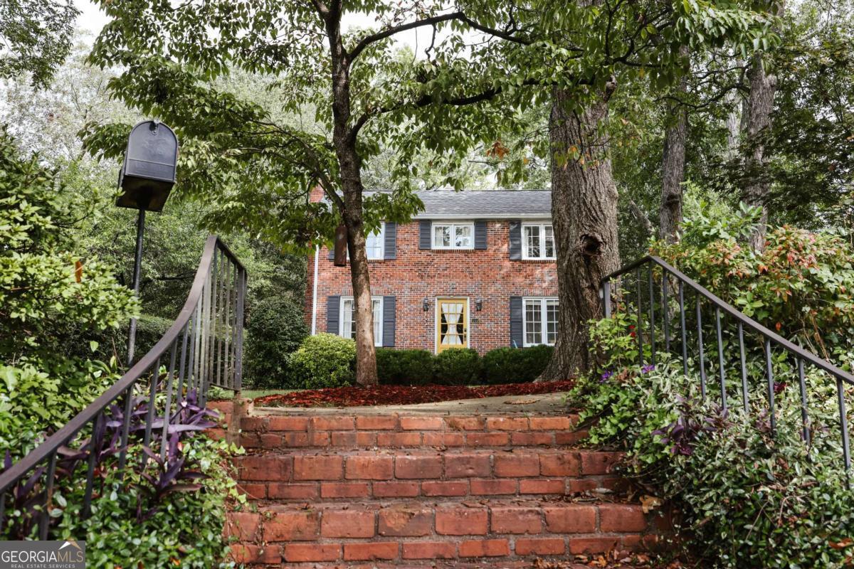 Cobbham - Residential