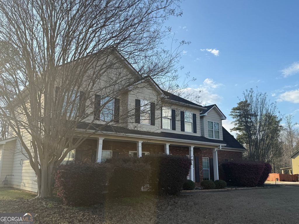 Photo of 2104 Ginger Estates Drive NE, Conyers, GA 30013 (MLS # 10710691)