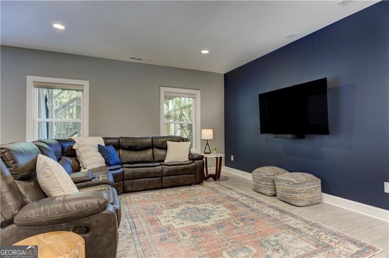 Inwood Walk - Residential