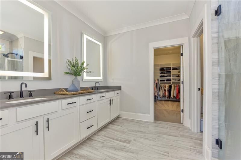 Inwood Walk - Residential