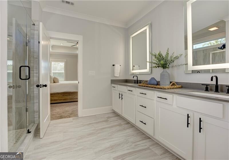 Inwood Walk - Residential