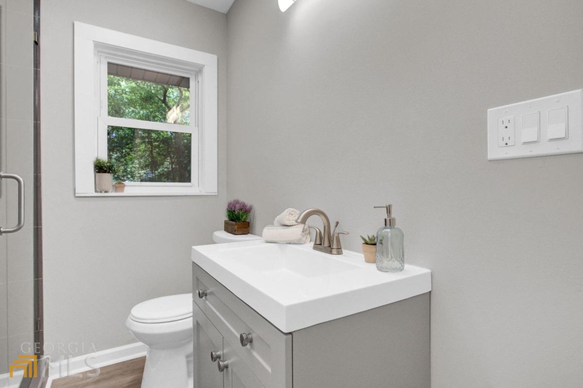 Bouldercrest Acres - Residential