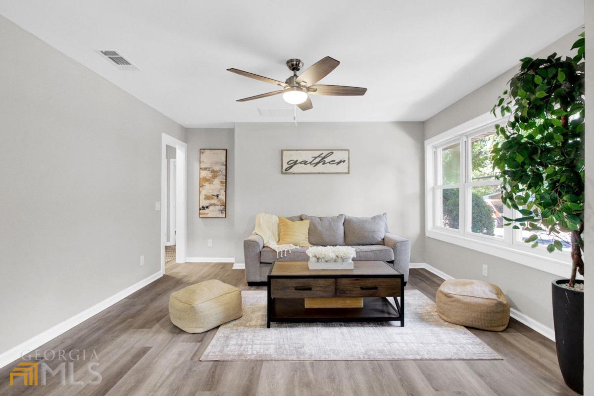 Bouldercrest Acres - Residential