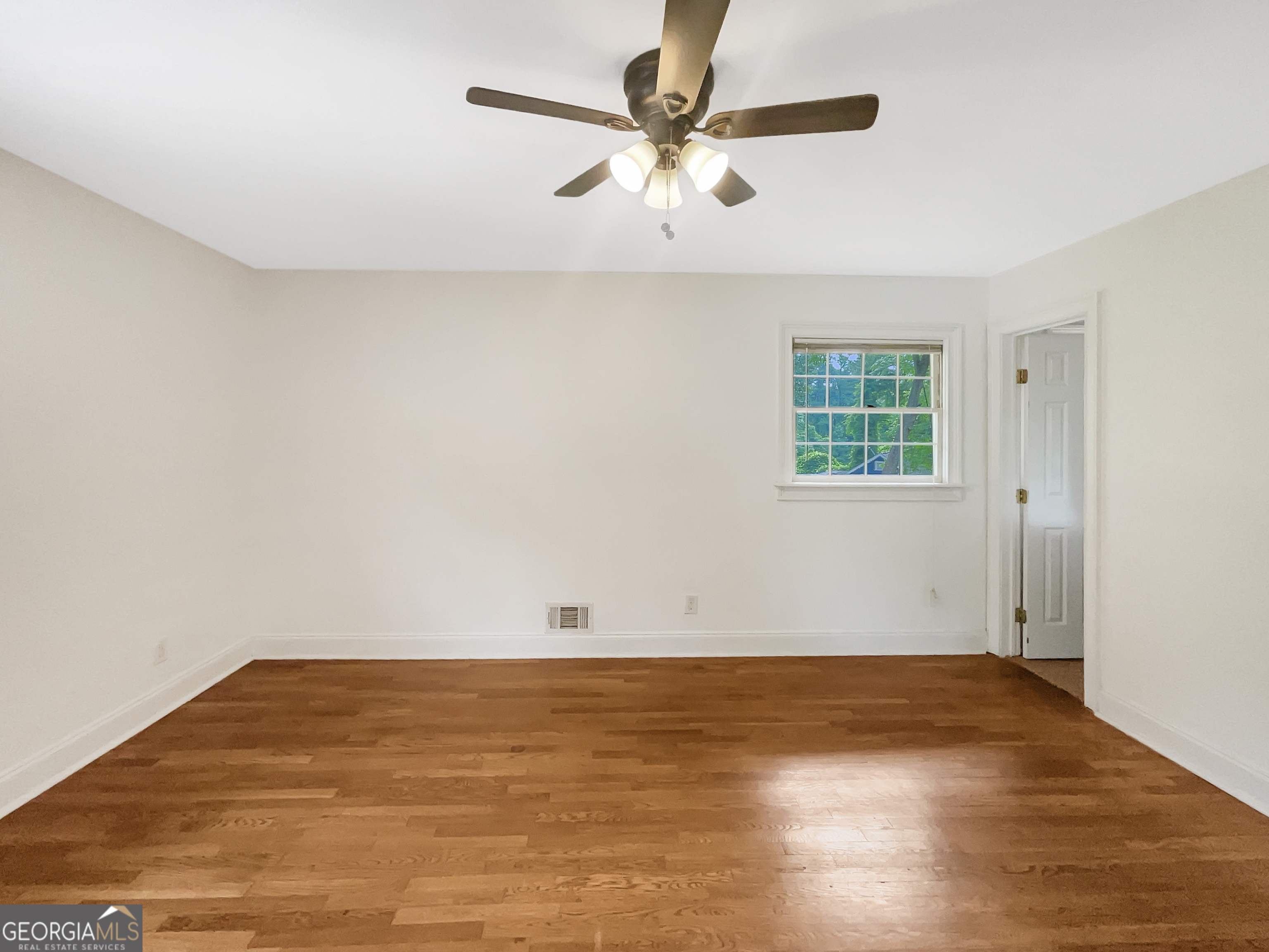 2784 Williamsburg WAY