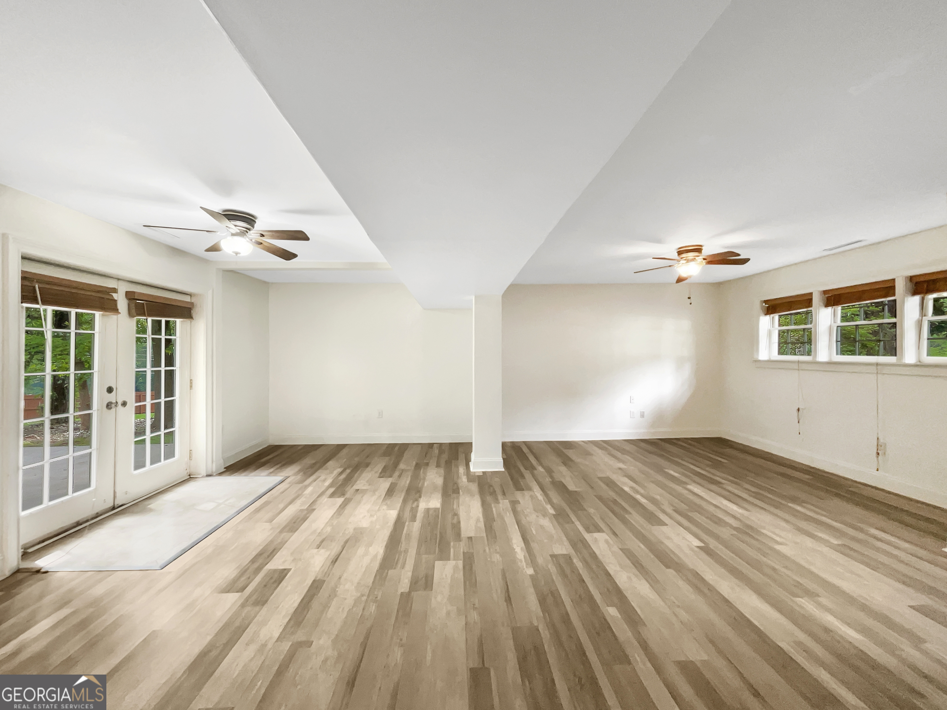 2784 Williamsburg WAY