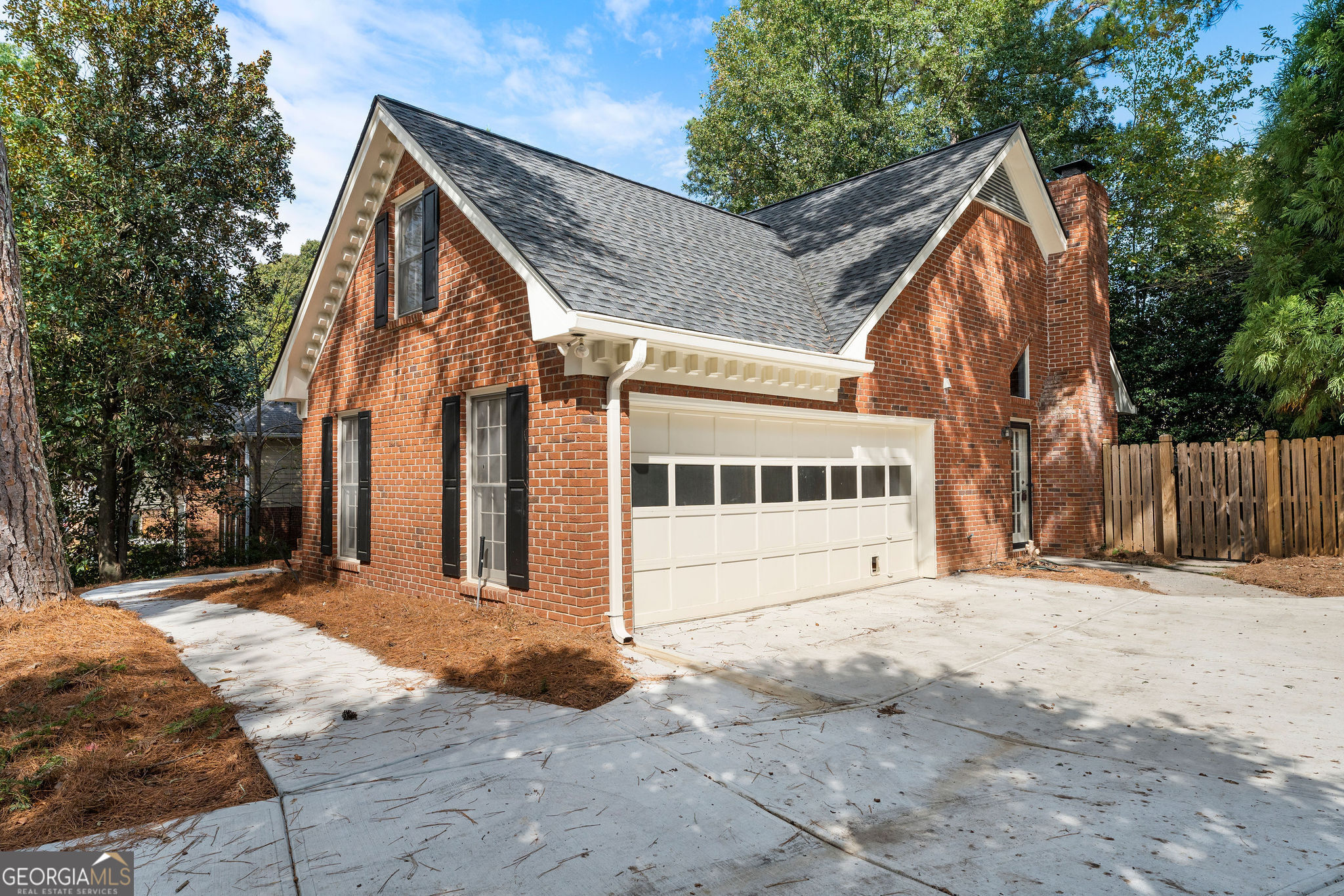 3057 Four Oaks DR