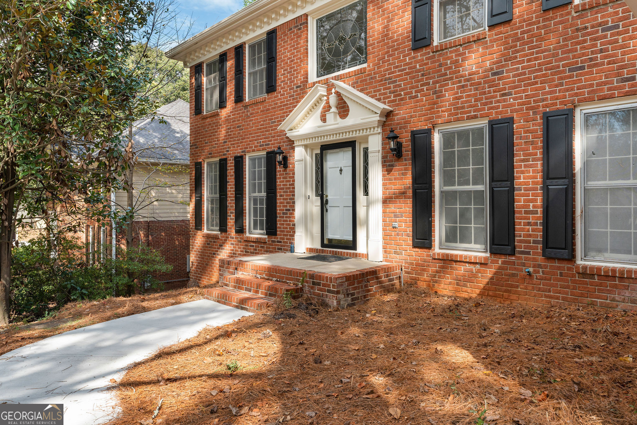 3057 Four Oaks DR