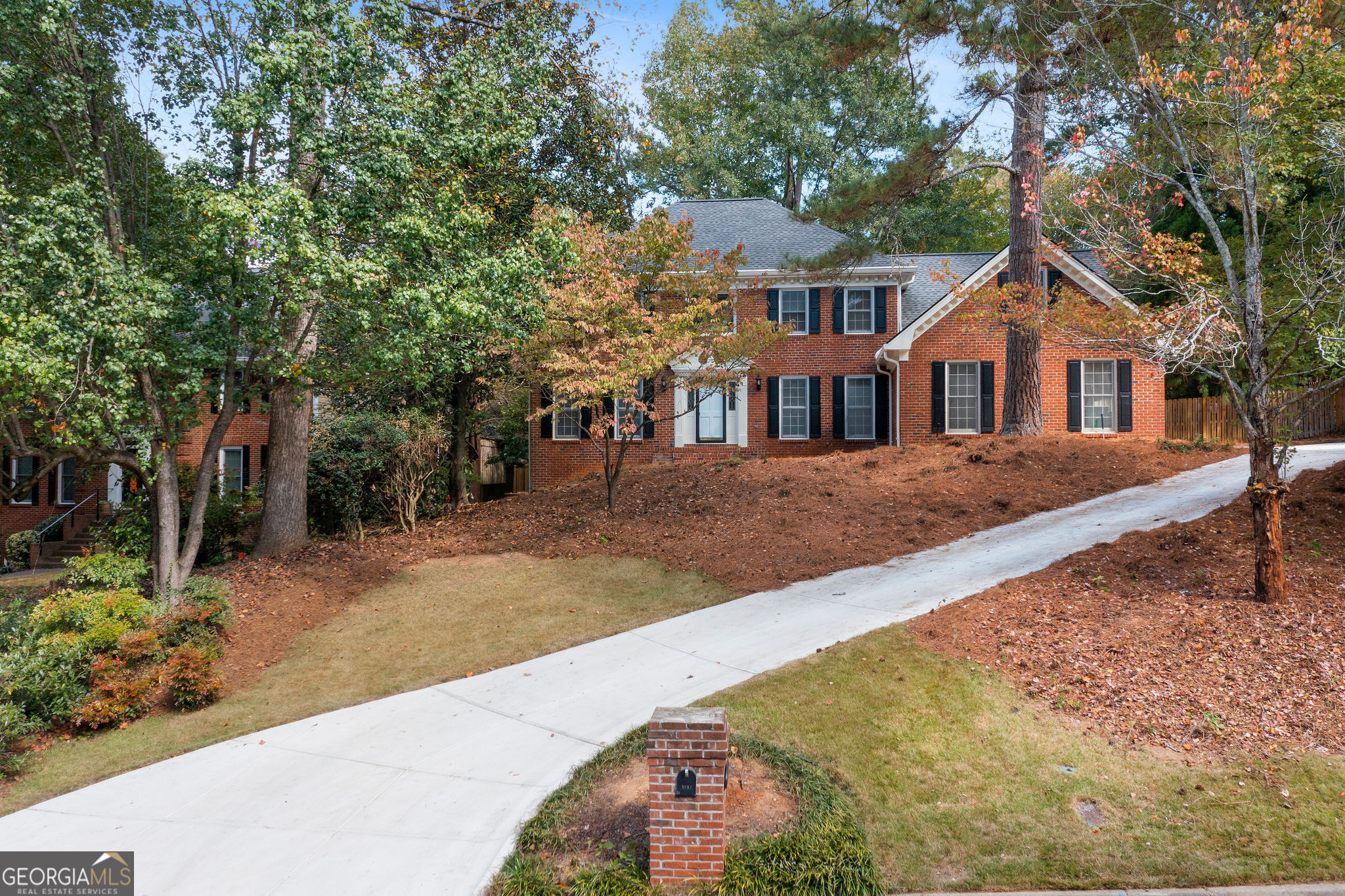 3057 Four Oaks DR