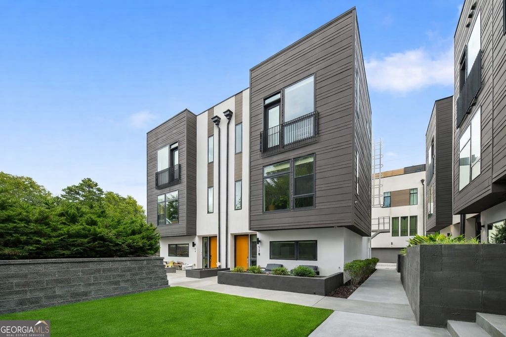 Photo of 52 Reynolds Square Lane #22, Atlanta, GA 30307 (MLS # 10725465)