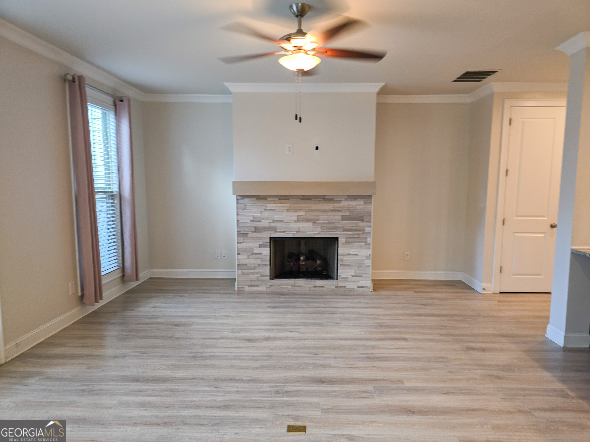 1758 Glenview Park CIR