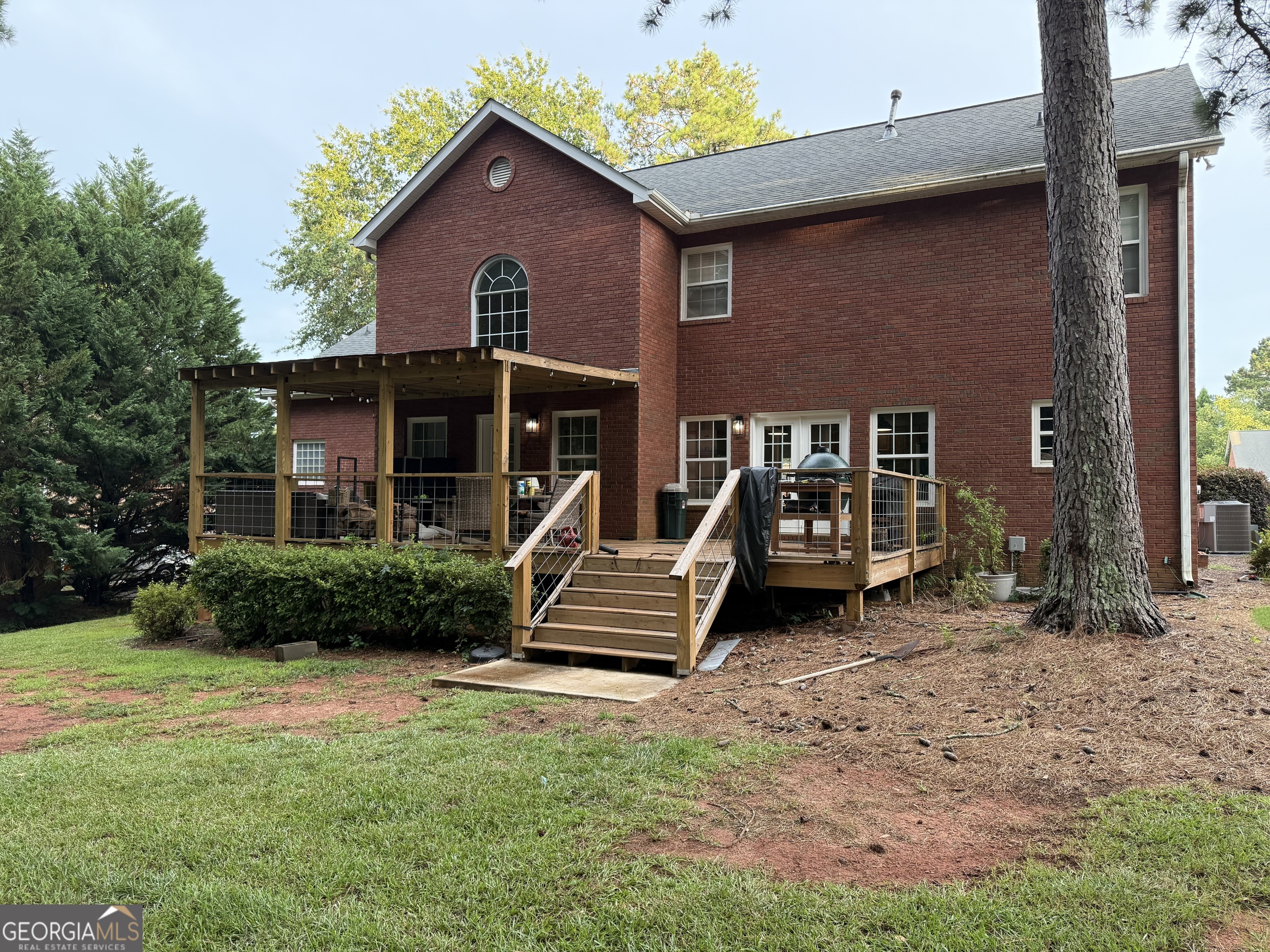 7015 Sherri CT
