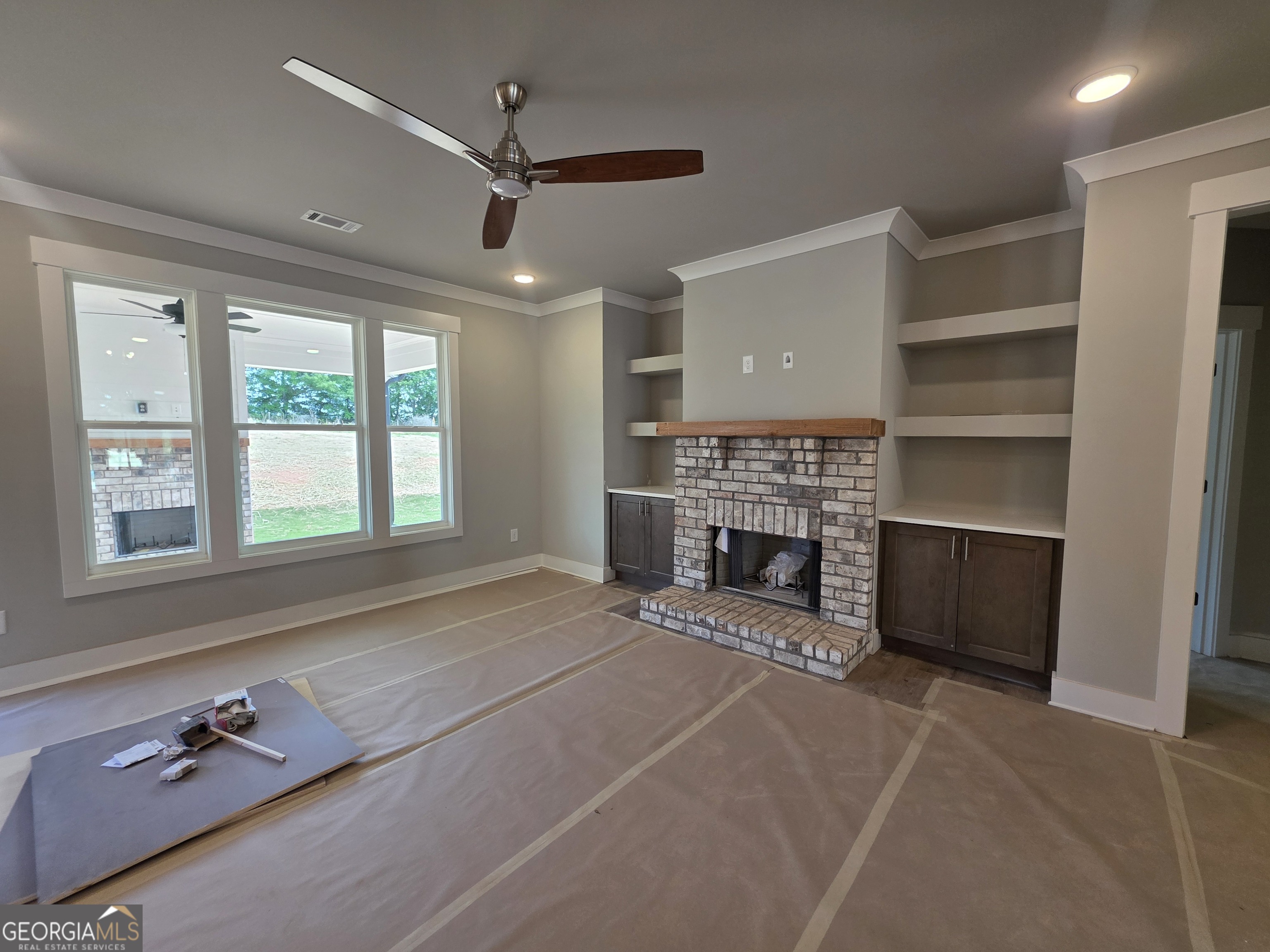 131 Maney DR