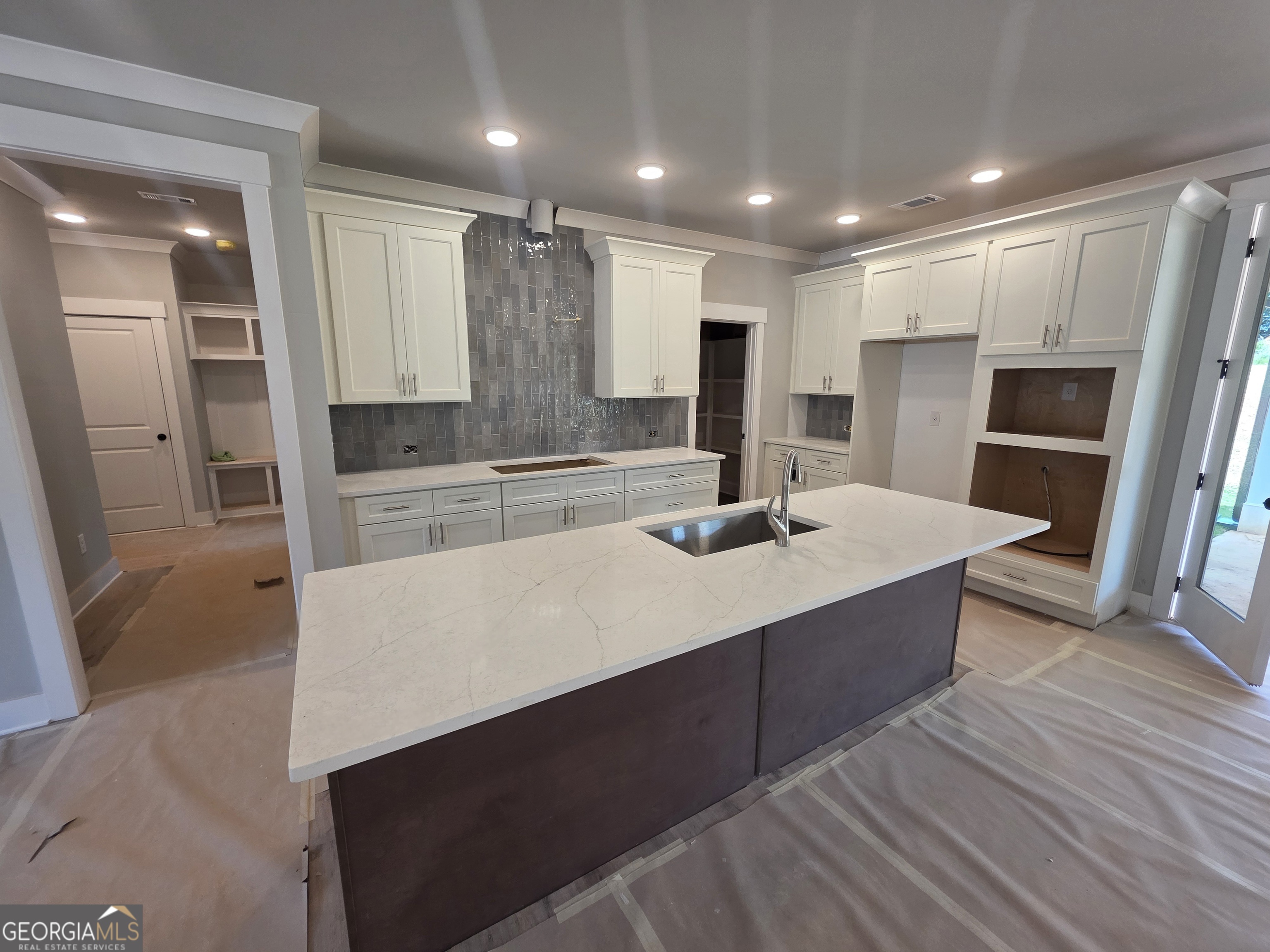 131 Maney DR