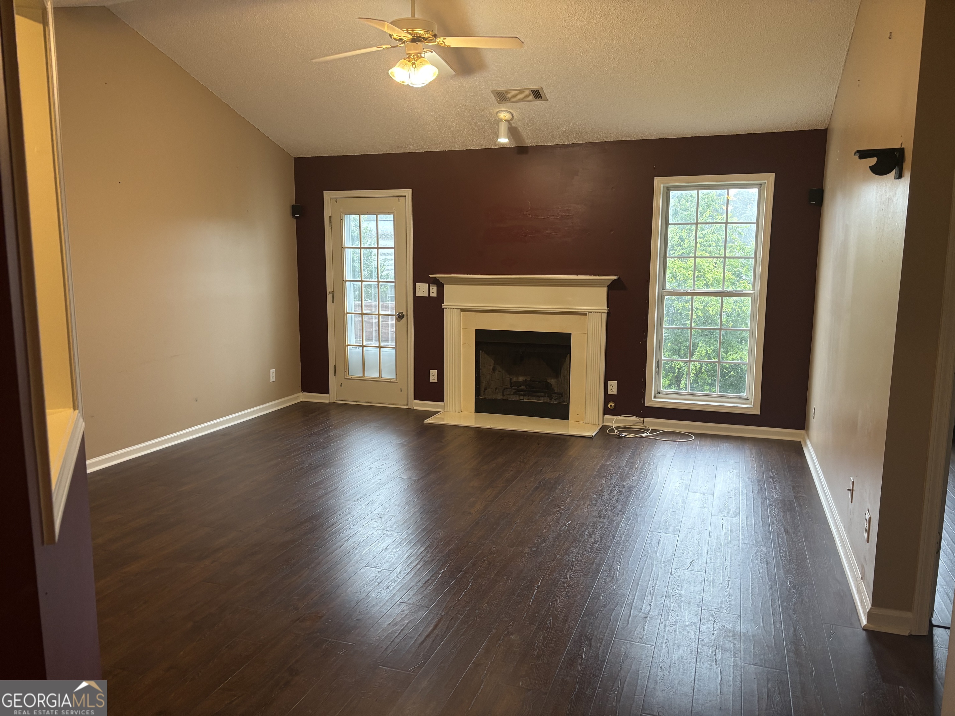 150 Shenandoah DR