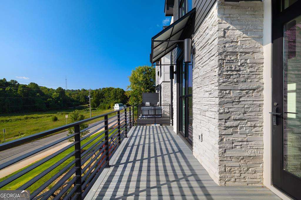 1281 #3 E Main ST
