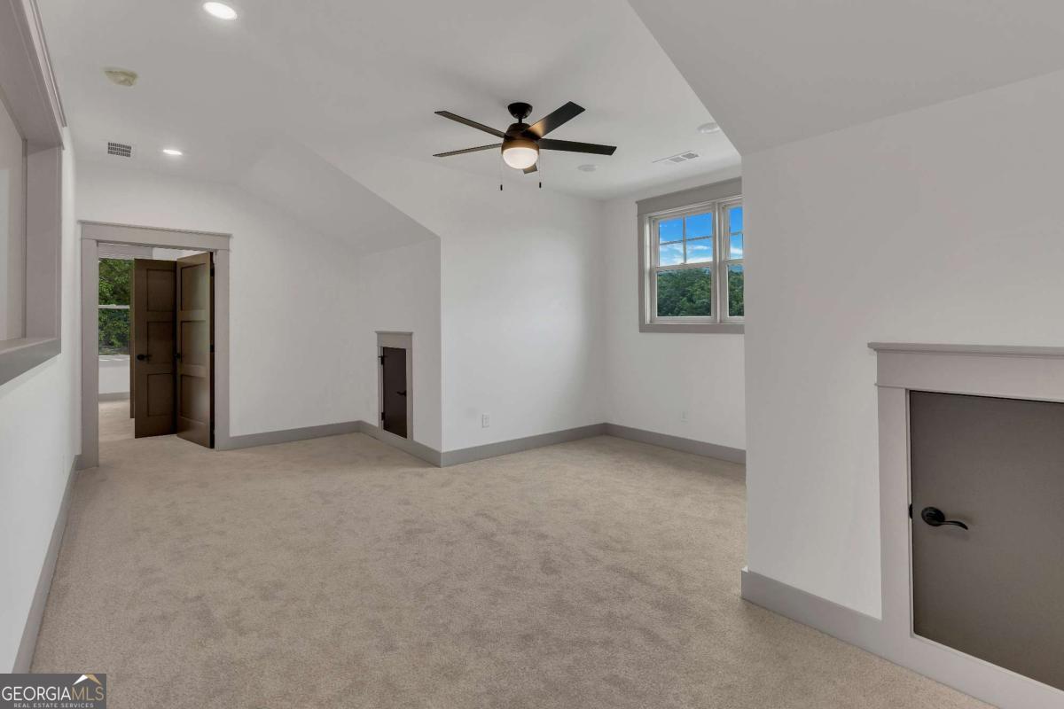 The Village on Blackwell Creek - Residential