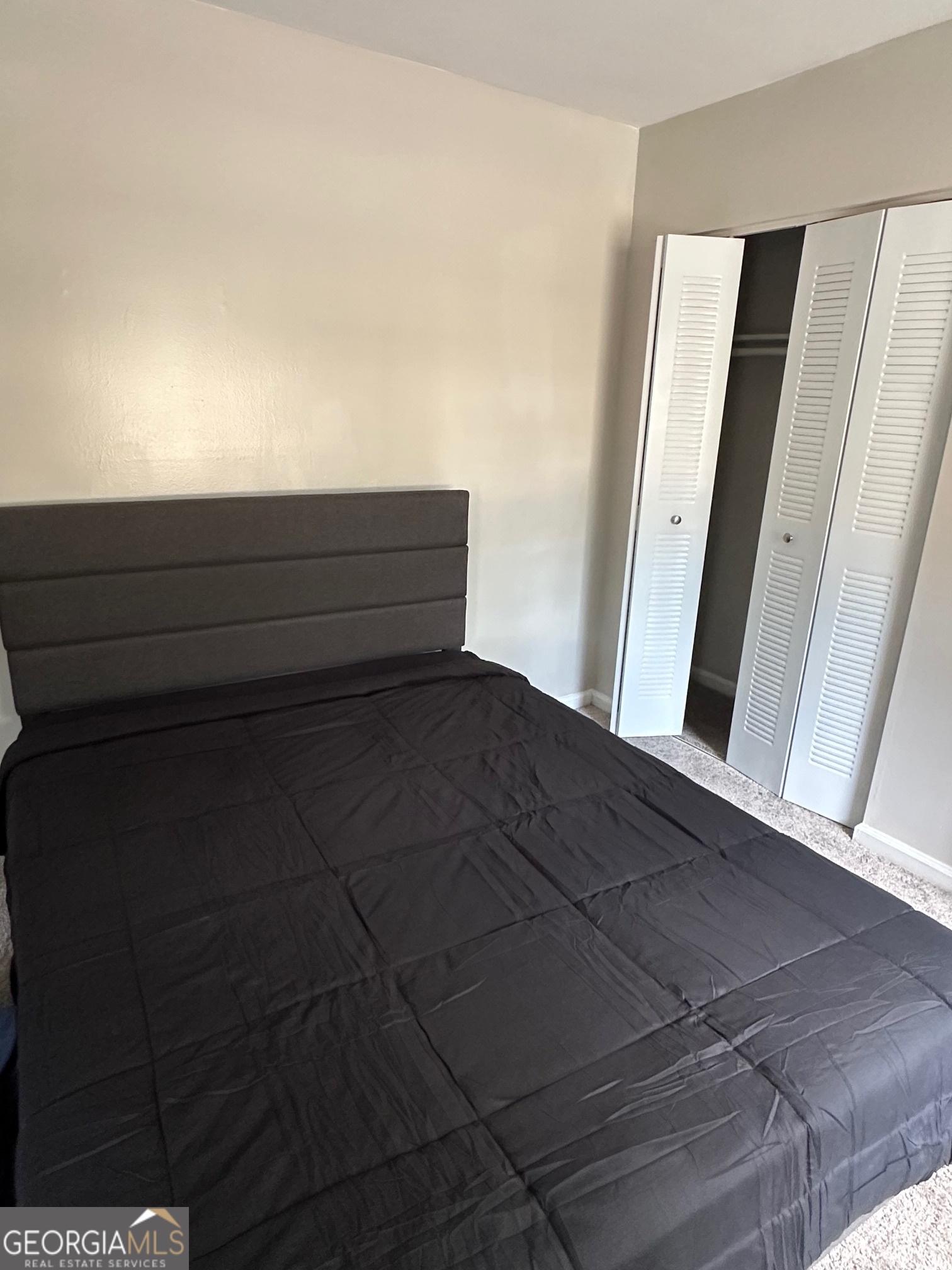 WOODSTONE - Residential