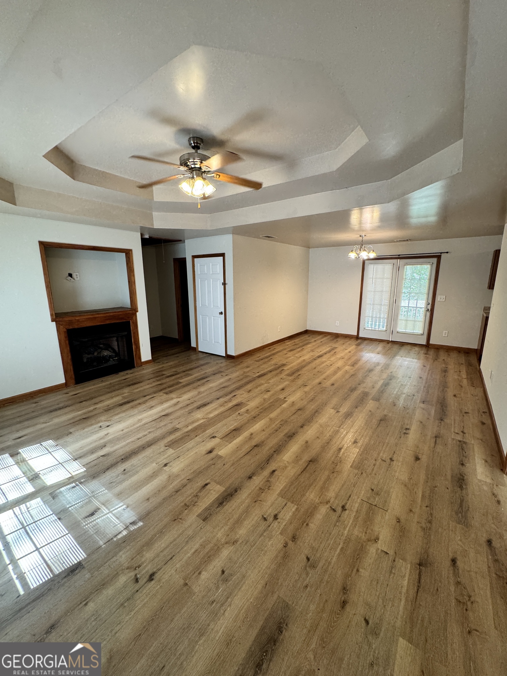 112 Price LN
