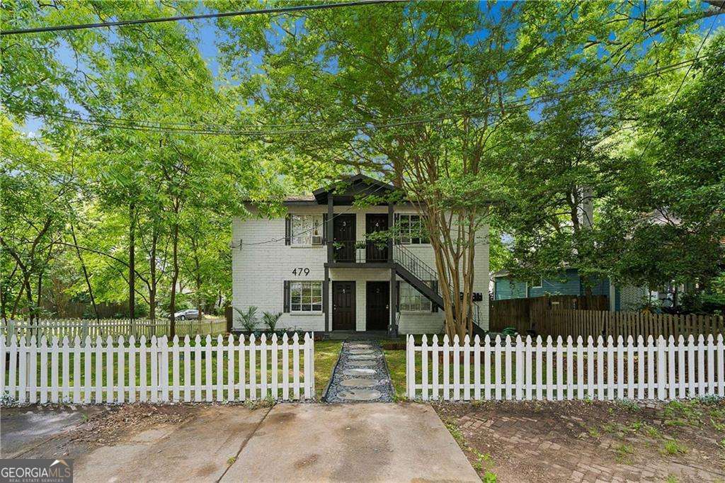 479 KELLY ST SE