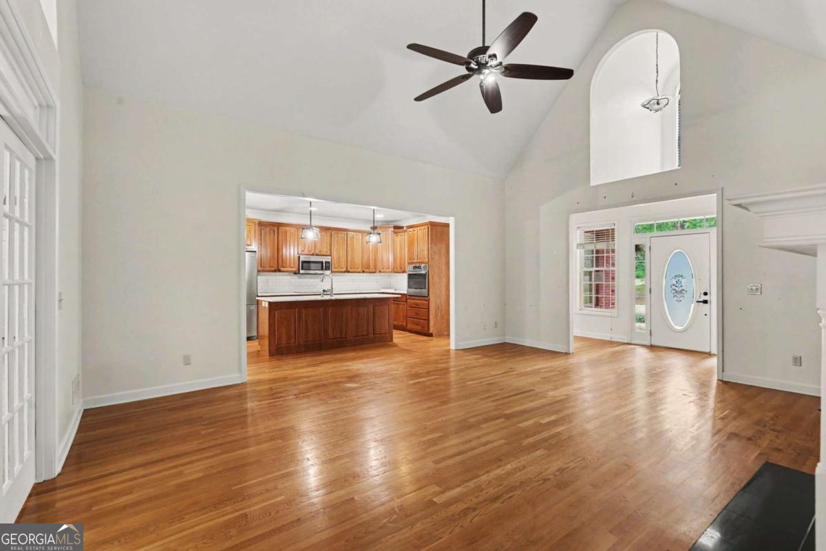 1400 Daniel RD