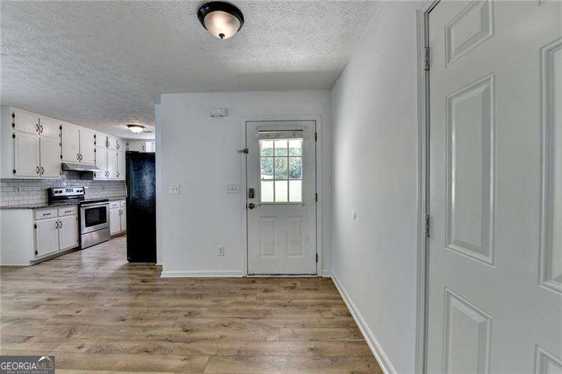 4278 Trotters LN