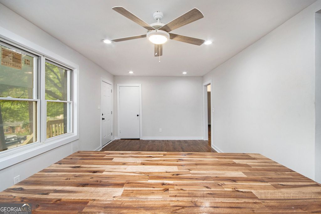 Photo of 2952 Diana Drive SW, Atlanta, GA 30315 (MLS # 10771548)